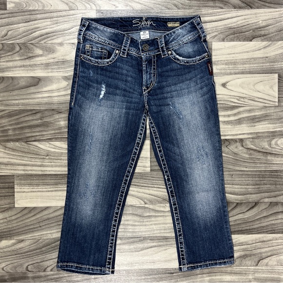 Jean Femme Silver Taille 27 - Modèle Suki Surplus Capri Délavé Foncé, Longueur Crop, Excellent état Occasion